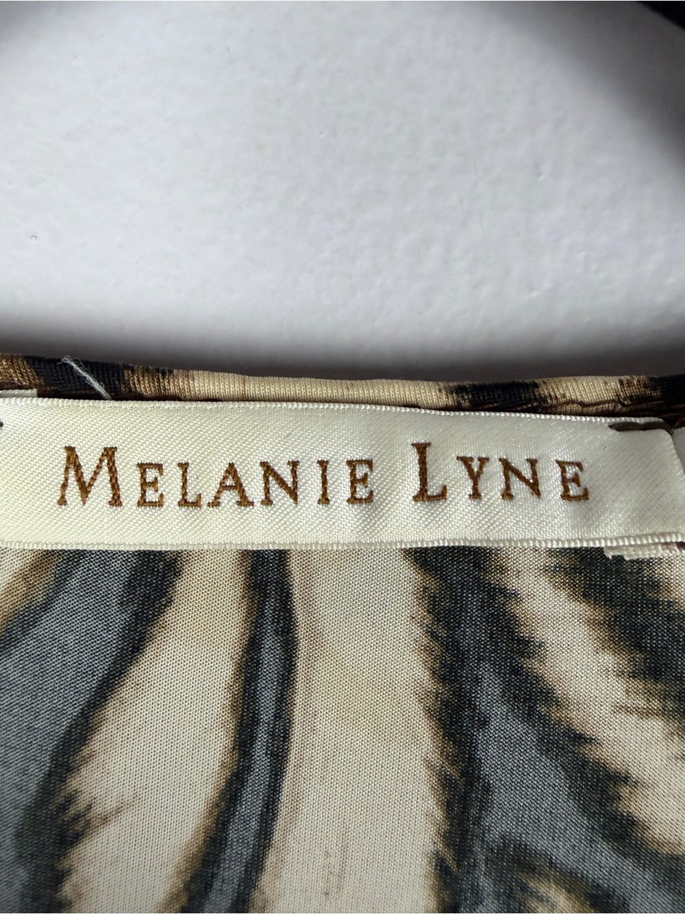 Melanie Lyne Size 12 Leopard Zebra Animal Print Asymmetrical Tunic Top - Picture 6 of 14
